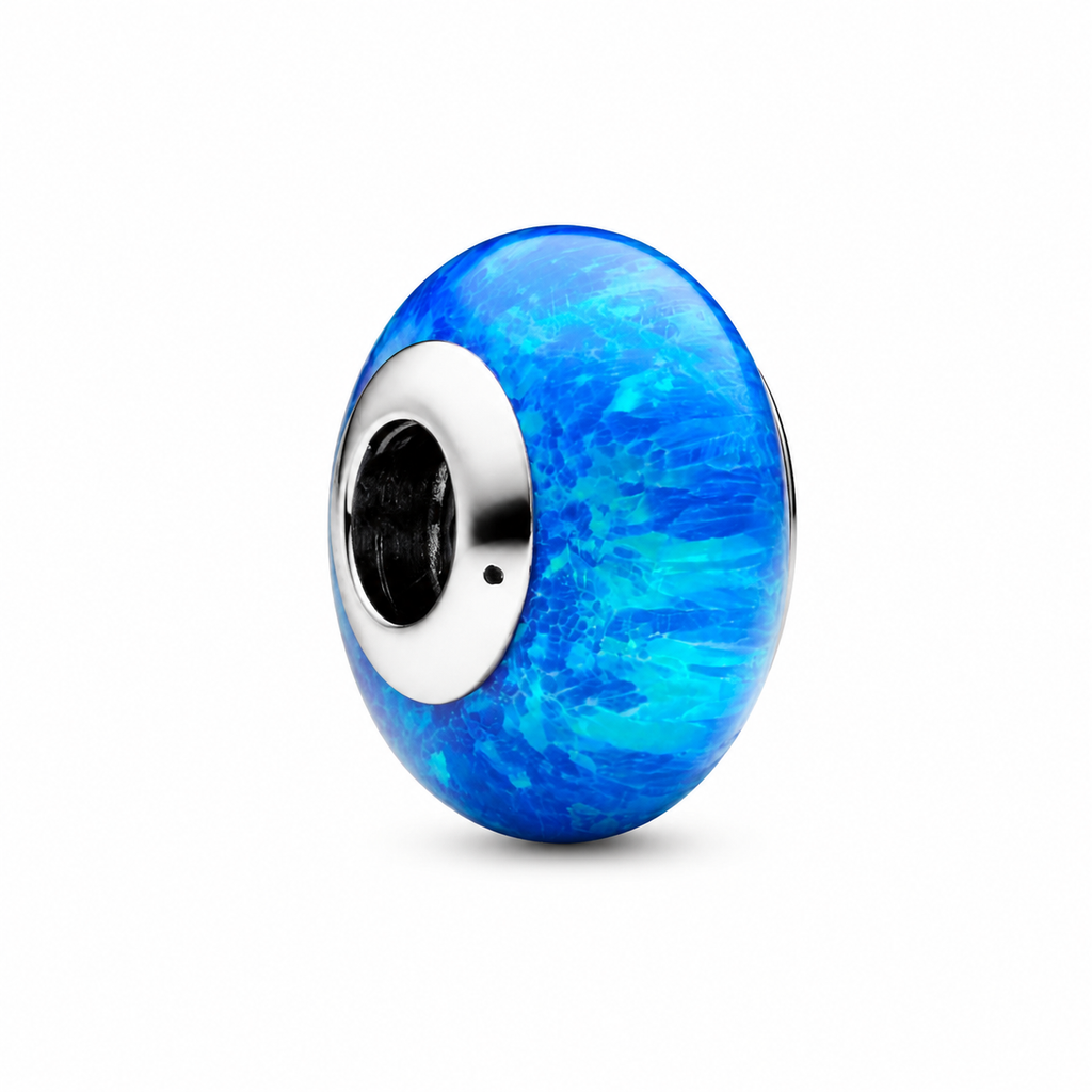 Charm Schillerndes Tiefblaues Ozean Opal Sterling-Silber