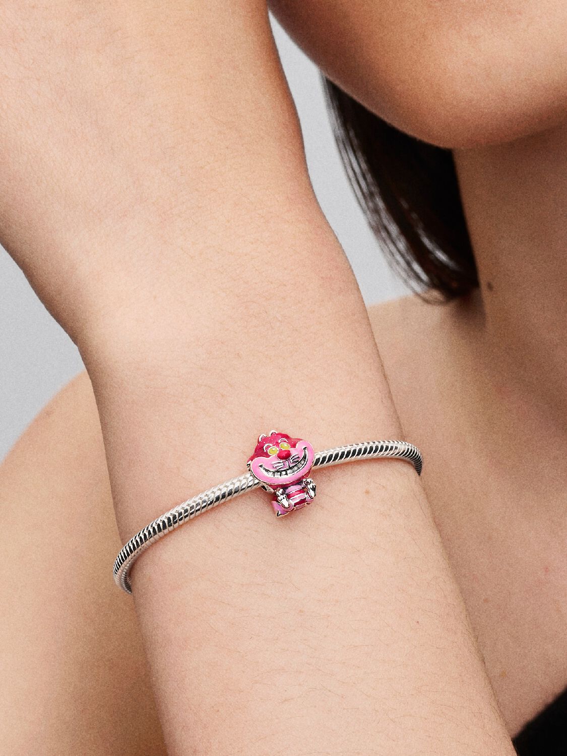 Alice in Wonderland Cheshire Cat Charm Sterling silver Zweitbild