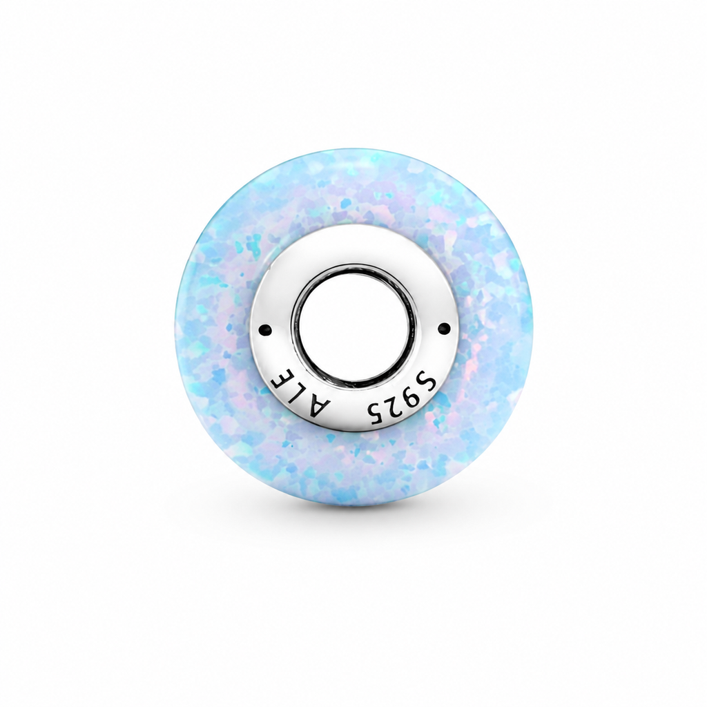 Charm Schillernder Ozeanblauer Synthetischer Opal Silber