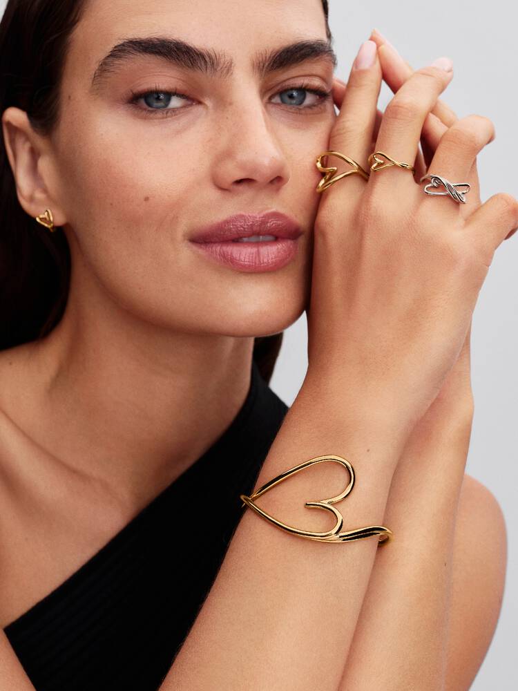 Organisch Geformtes Herz Kleiner Ring 14 Karat Vergoldung
