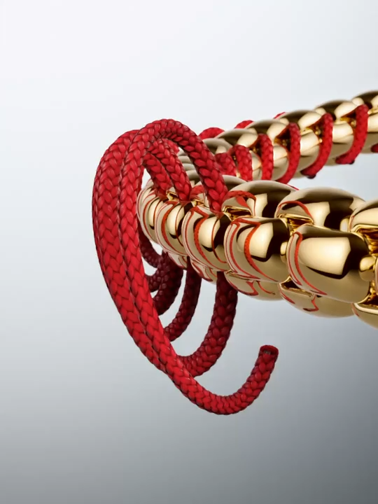 Rote Kordel Gliederarmband 14 Karat Vergoldung