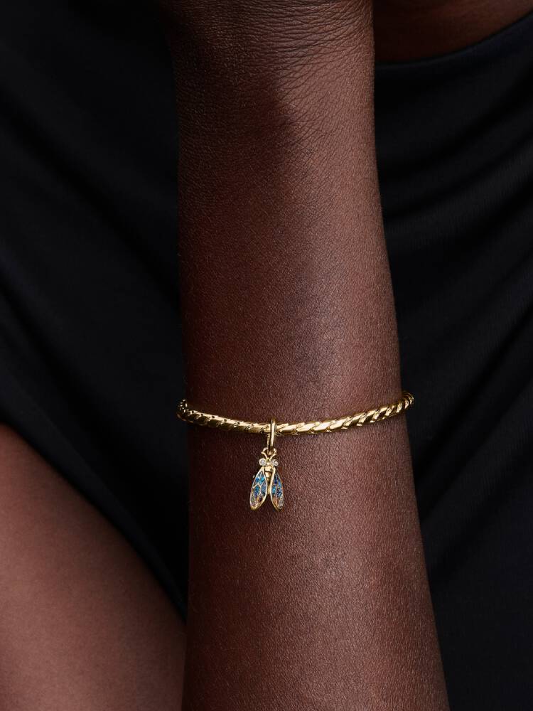 Zikade Charm-Anhänger 14 Karat Vergoldung