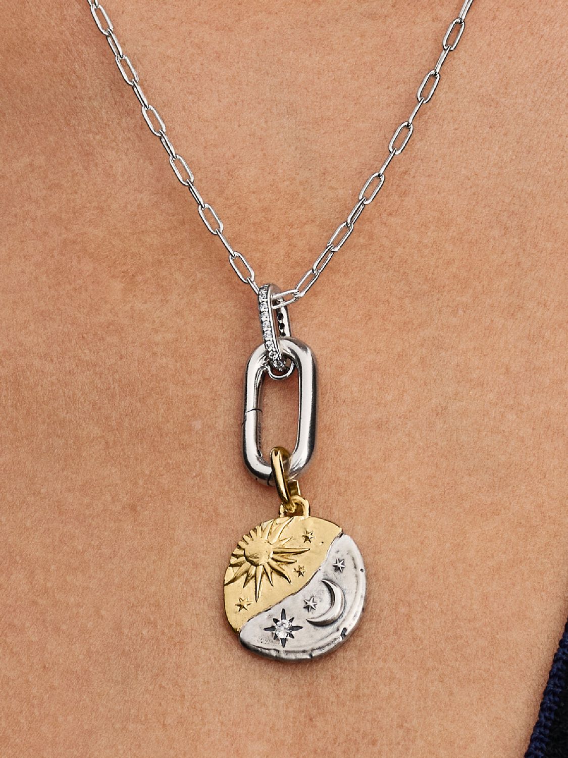 Sonne und Mond Medaillon-Charm Sterling-Silber, 14 Karat Vergoldung Zweitbild