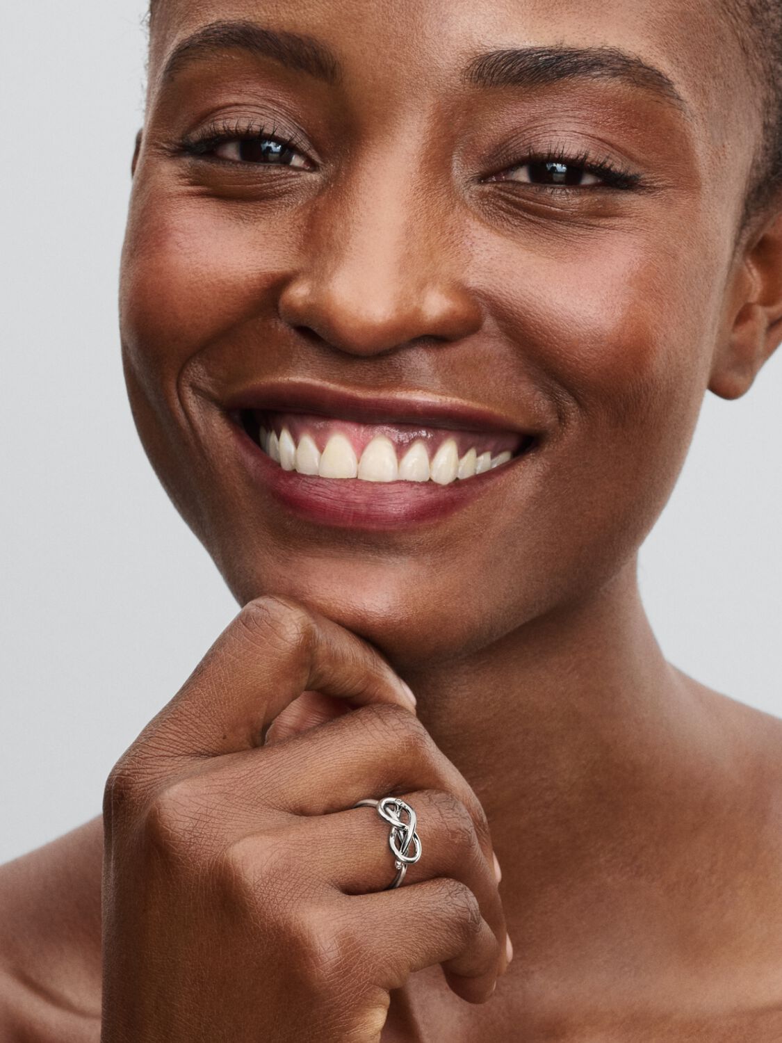 Unendlichkeitsknoten Ring Zweitbild