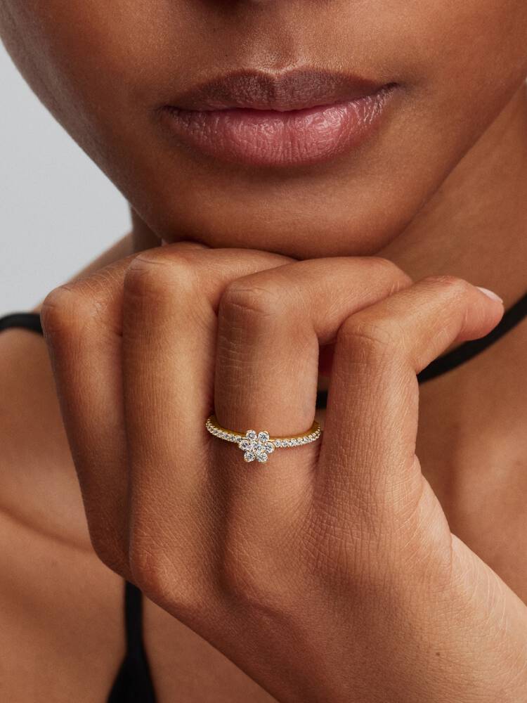 Funkelnde Blume Ring 14 Karat Vergoldung