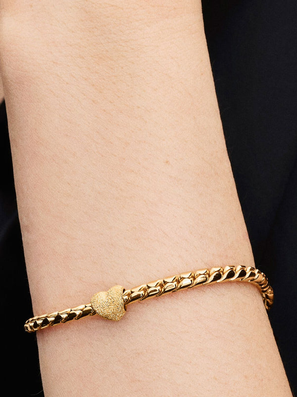 Strukturiertes Herz Mini-Charm 14 Karat Vergoldung